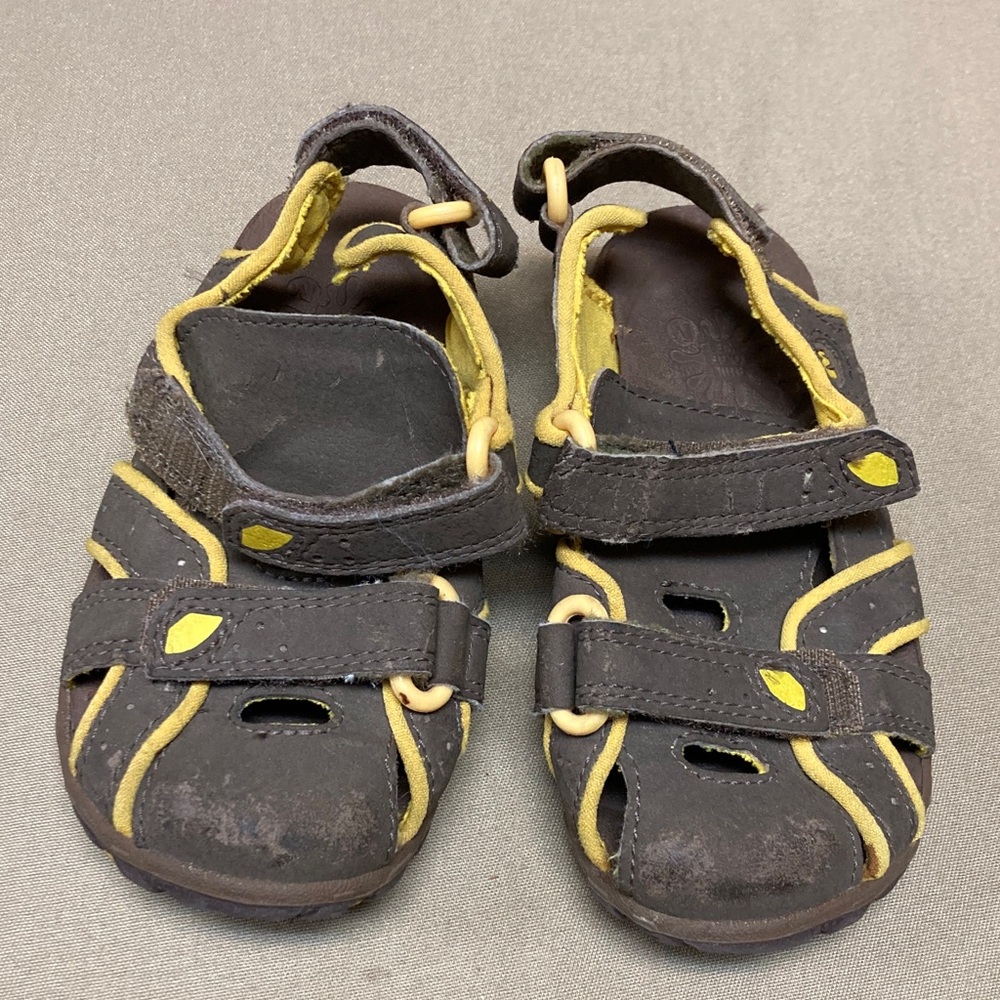Merrell Sandels